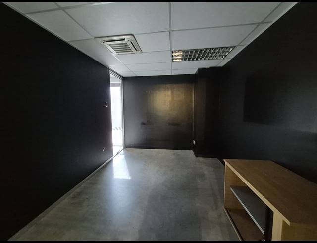 520M² OFFICE TO LET IN SANDTON CENTRAL